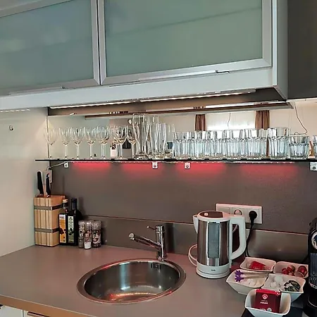 Paleo Finest Serviced 4* Munique