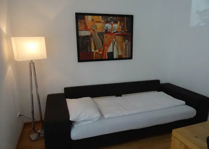 Paleo Finest Serviced 4*